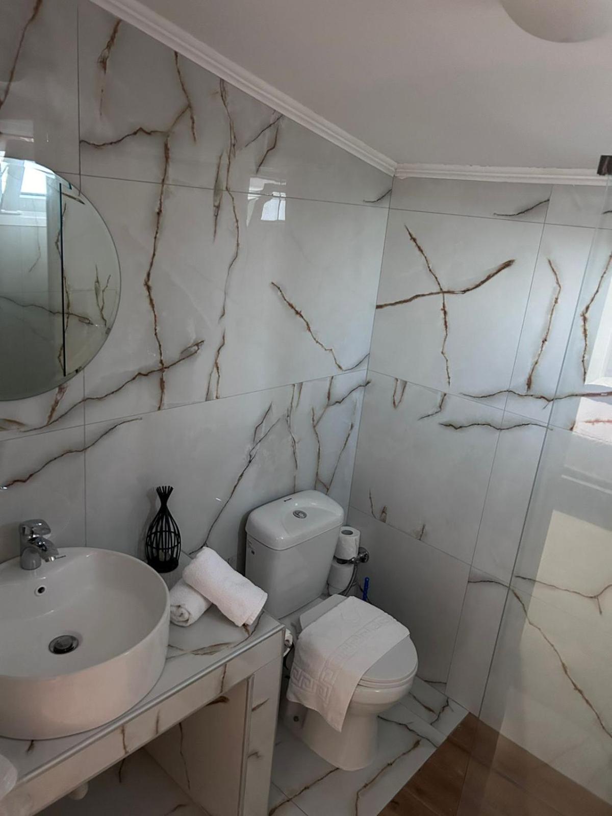 Amaya Pine Rooms Keramotí Kültér fotó
