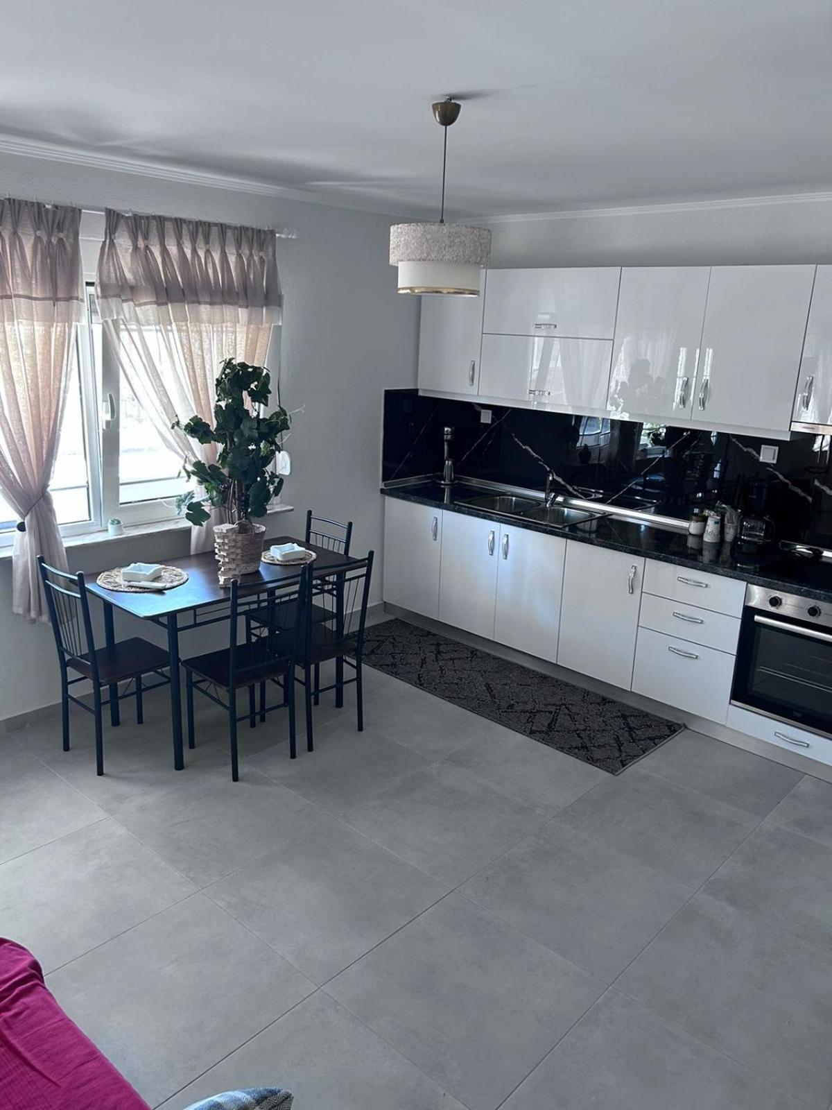 Amaya Pine Rooms Keramotí Kültér fotó